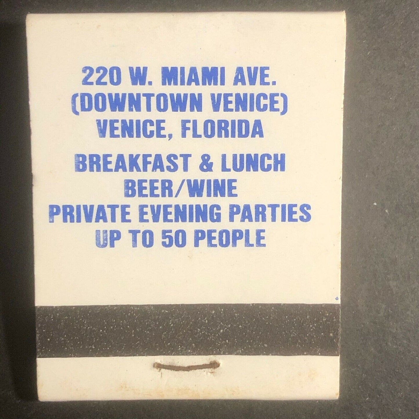 1960's-70's Full Matchbook "Pat's Place" 220 W. Miami Ave. Venice, FL - Pelican