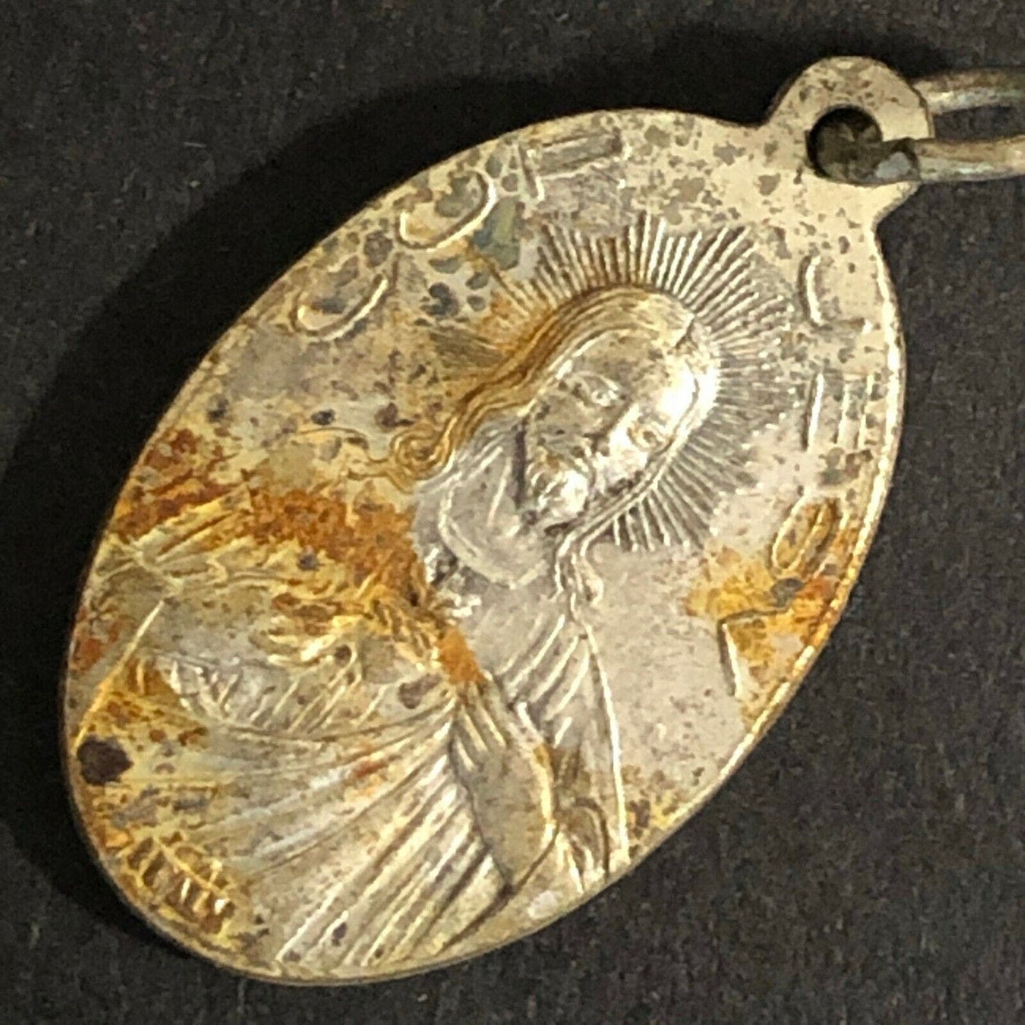 Vintage 24mm 2gm c1960's-70's St. Jude Pendant