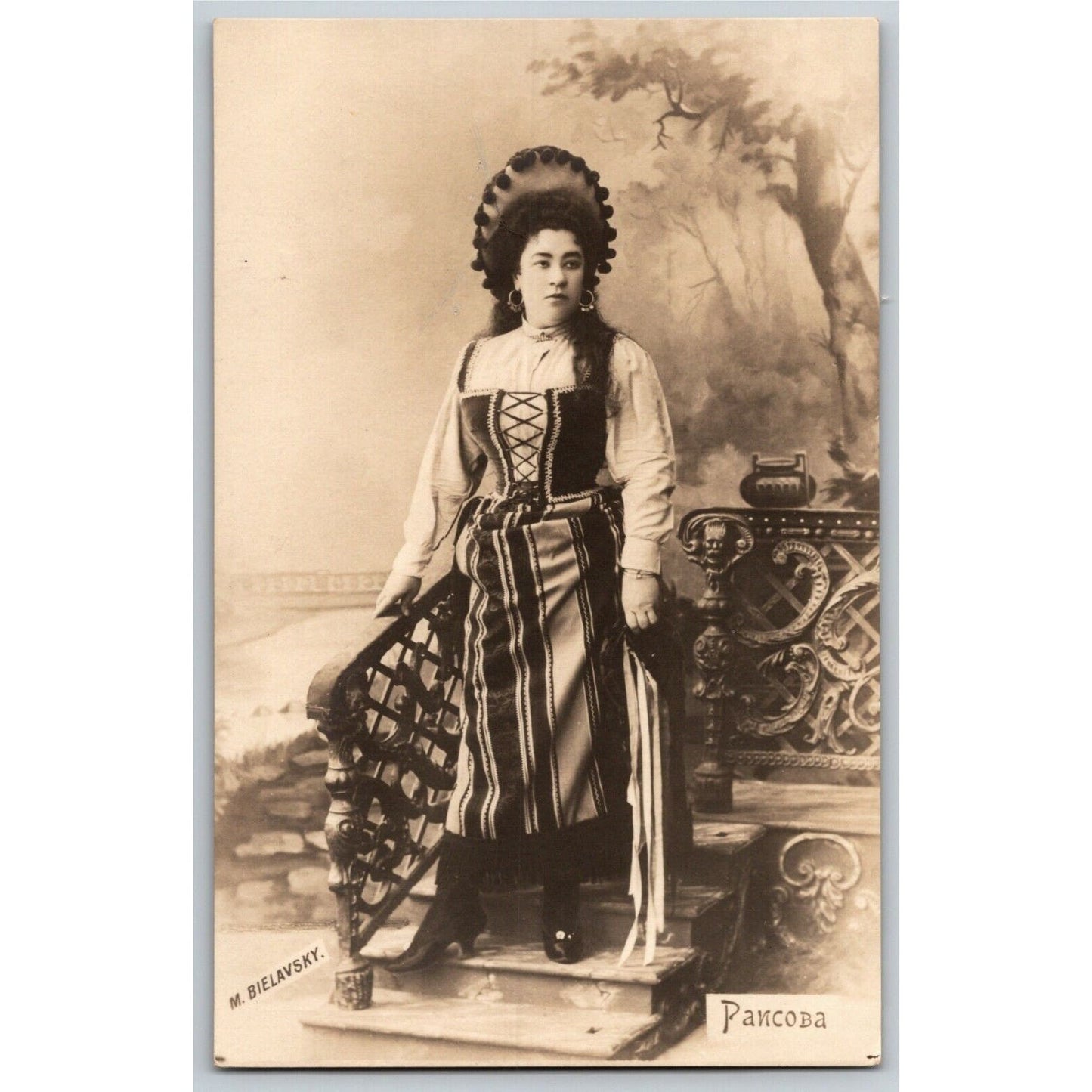 c1905 Vintage Russian RPPC* Theatre / Stage / Screen Actress Postcard (4344)
