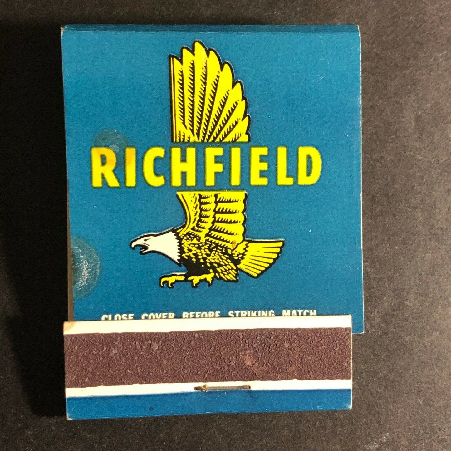 c1950-60's Richfield w/ Eagle Full Matchbook