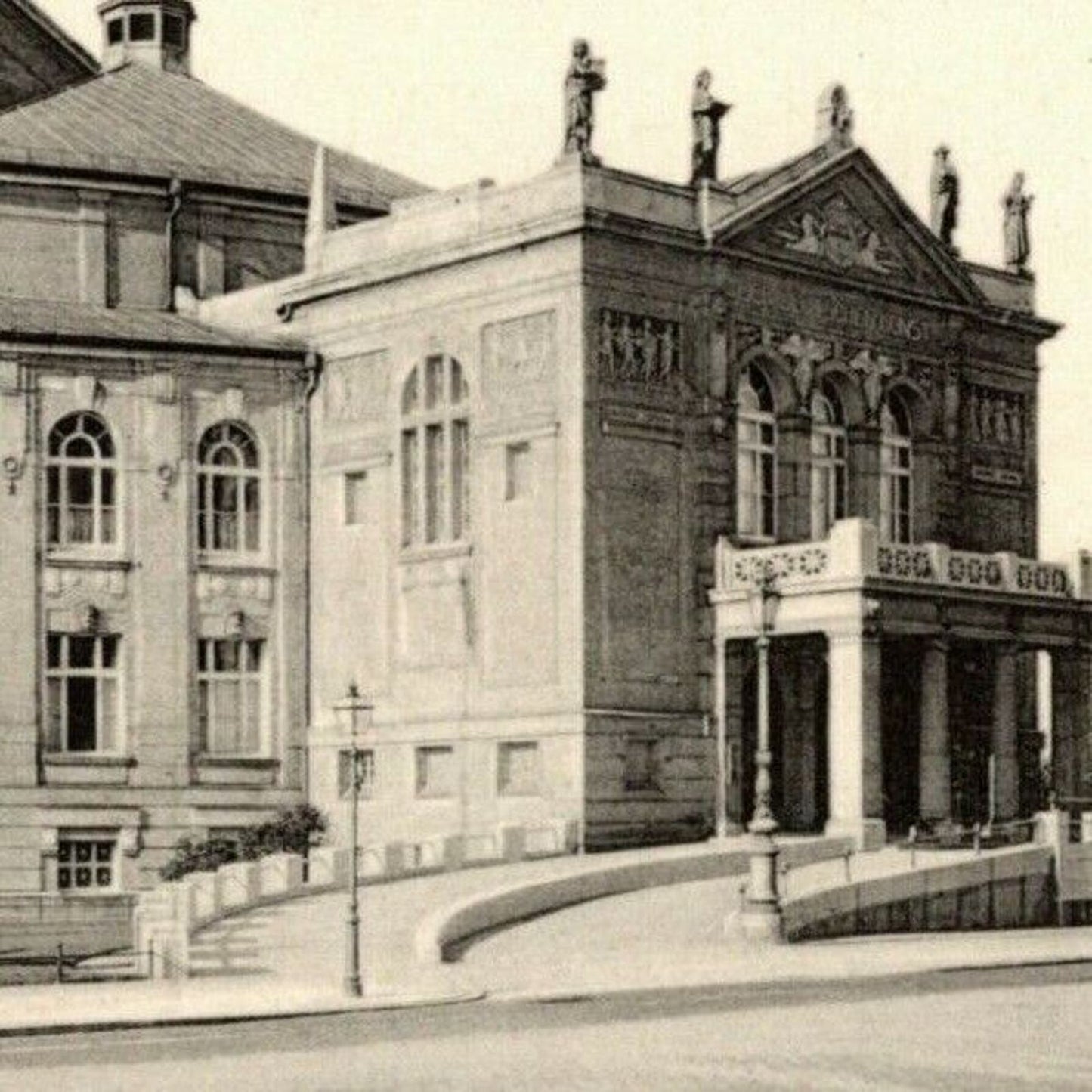 Vintage c1910 RPPC Postcard - "The Prince Regents Theater" Munich