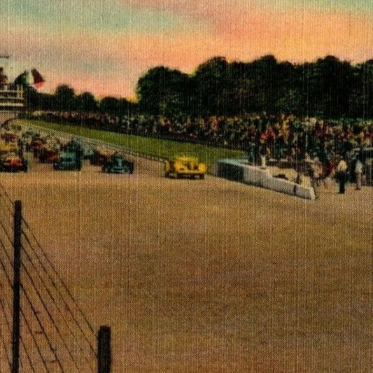 Indy 500 Linen Postcard 1938 "The Greatest Automotive Race Course" Unposted VGC