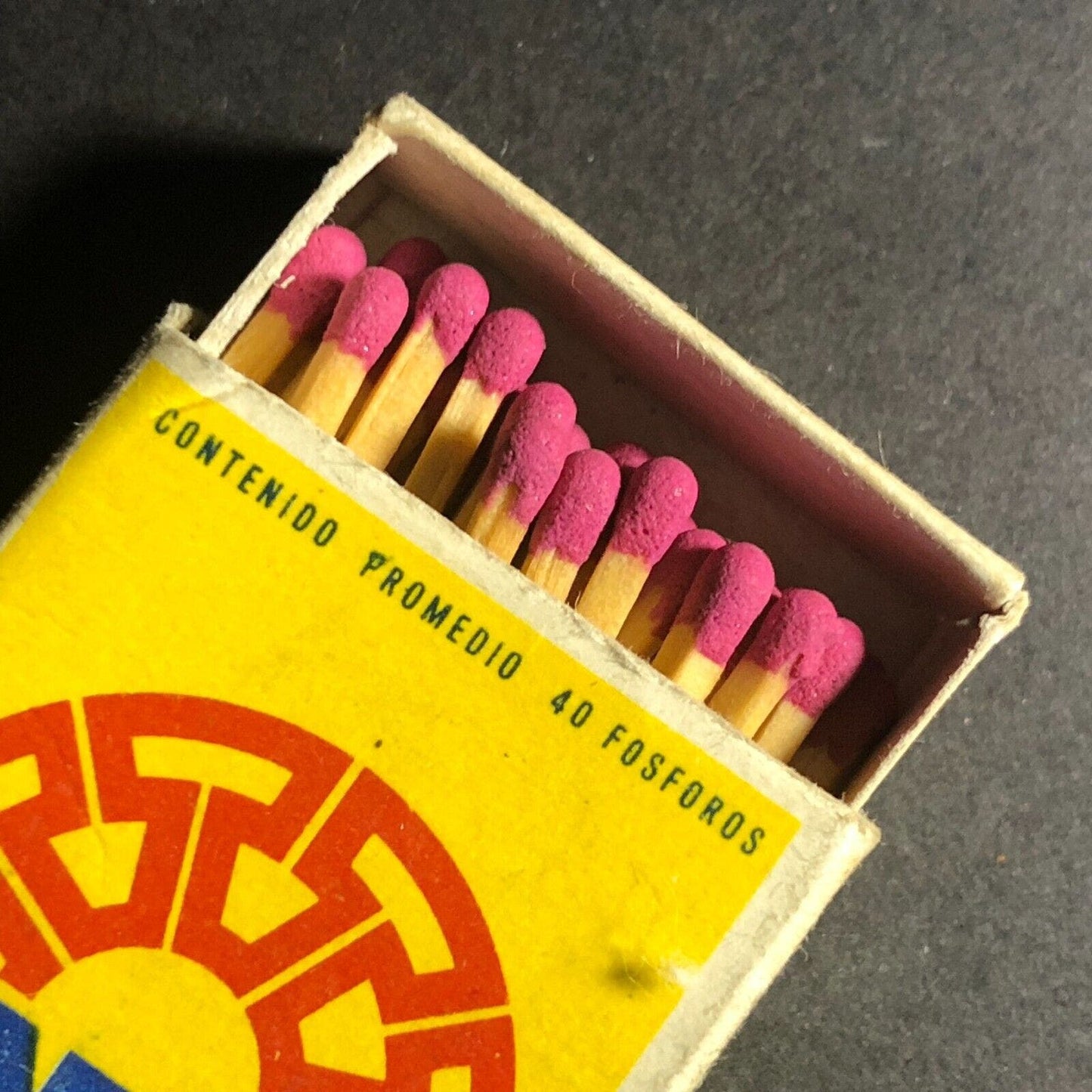 Vintage INTI / Cierres Rey Matchbox Matchbook - Clothing? Circa ??