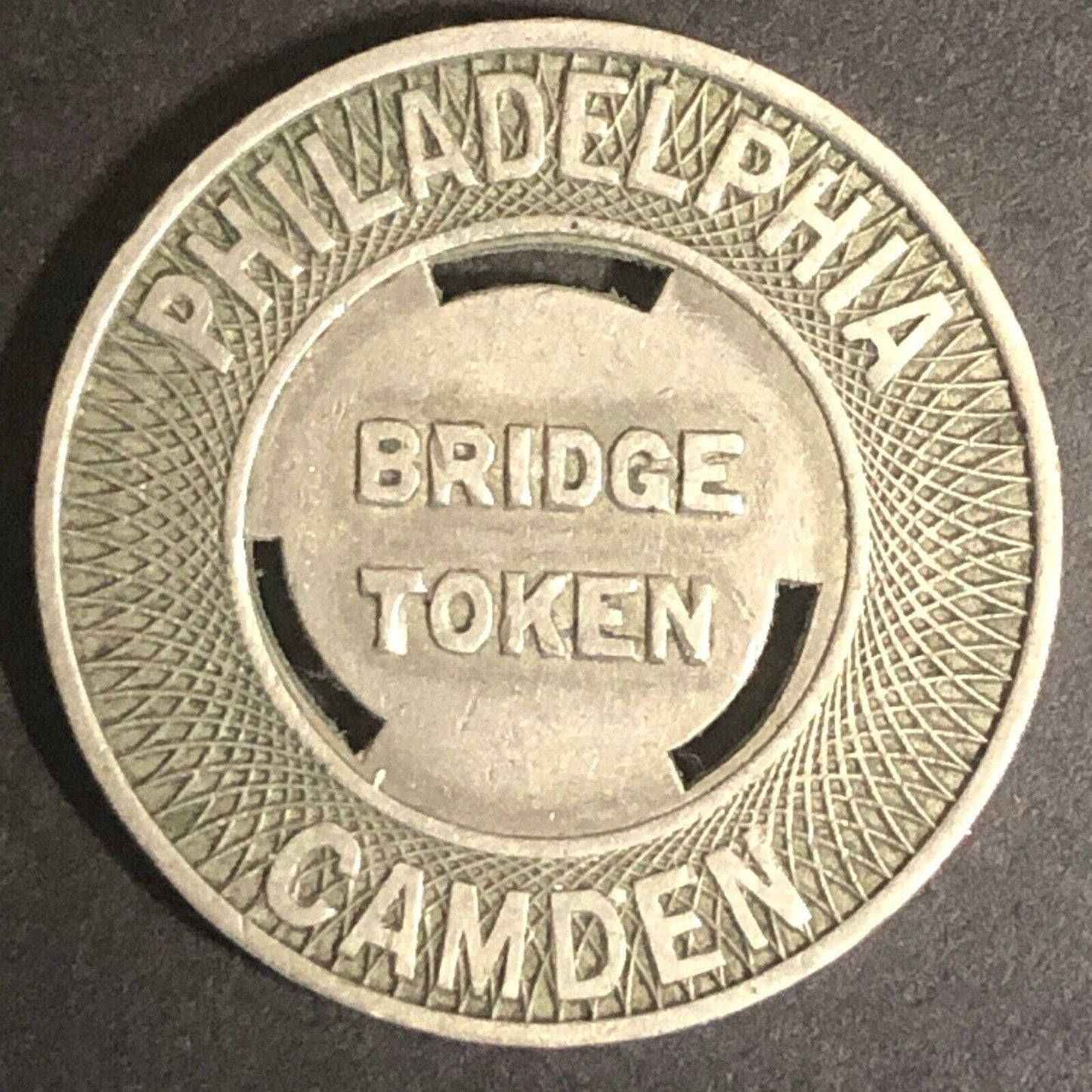 22mm Delaware River Bridge Line Camden - Philadelphia Transit Token (1657)