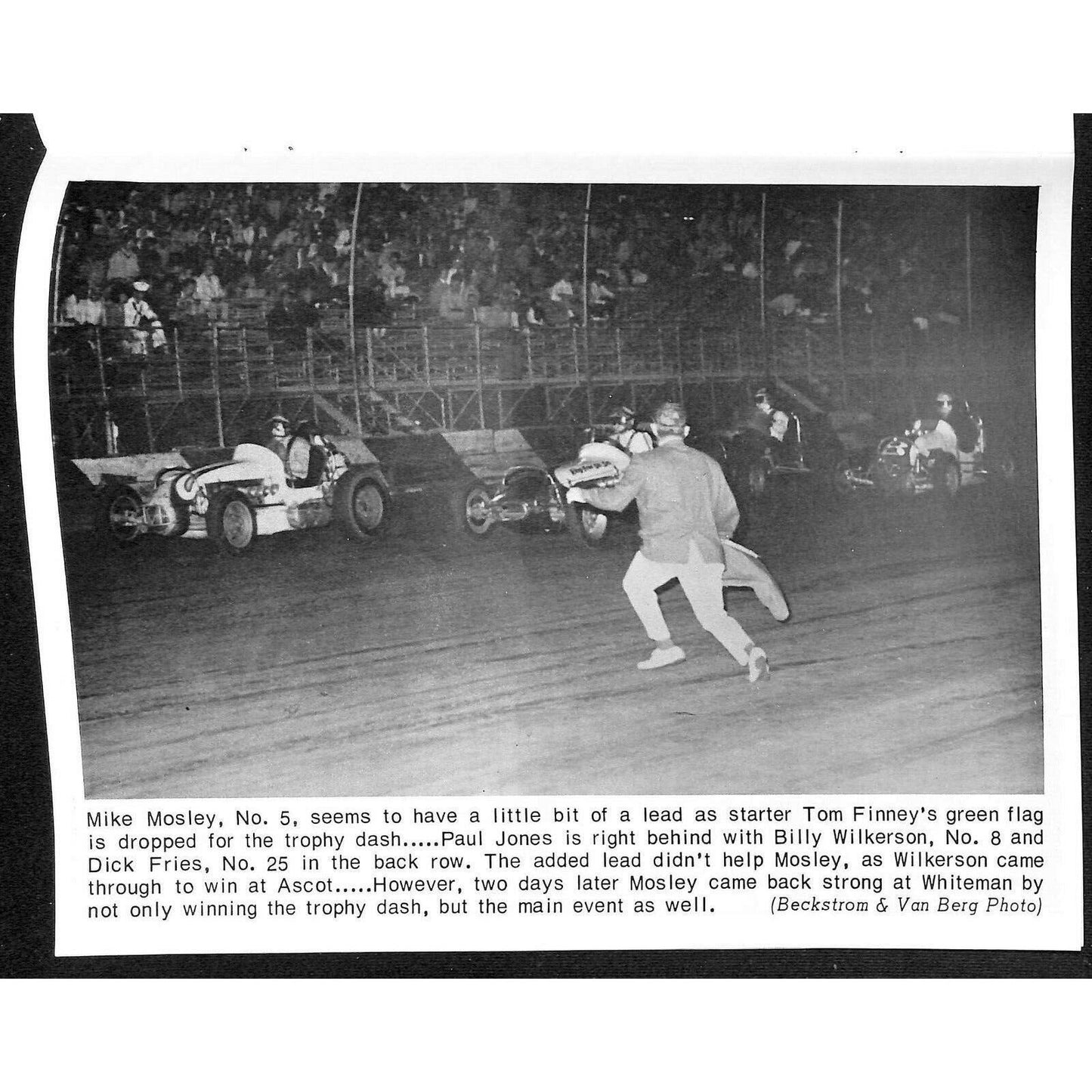 Scarce 8/6 1966 Sprint Car Auto Racing CRA Program Whiteman Speedway 16pp.