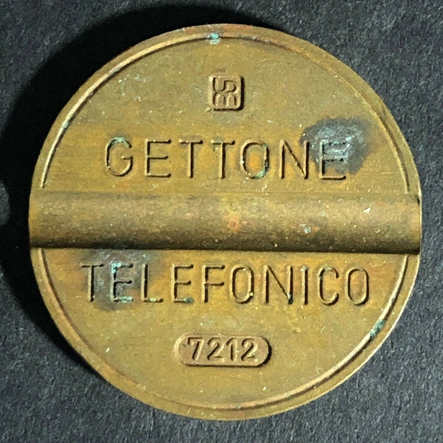 Gettone Telefonio Italian Slotted Telephone Token 24.55mm 1972