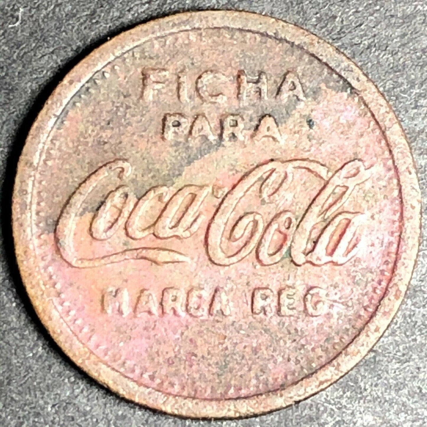 18.2mm Coca M.R. Ficha Para Unicamente Vendadores Automaticas Cola Brass Token