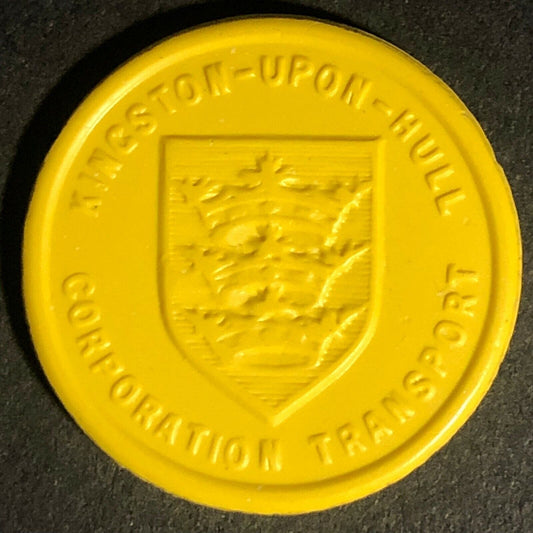 Kingston-Upon-Hull England Plastic Transport Token Yellow 1 1/2D 25mm c50's-60's