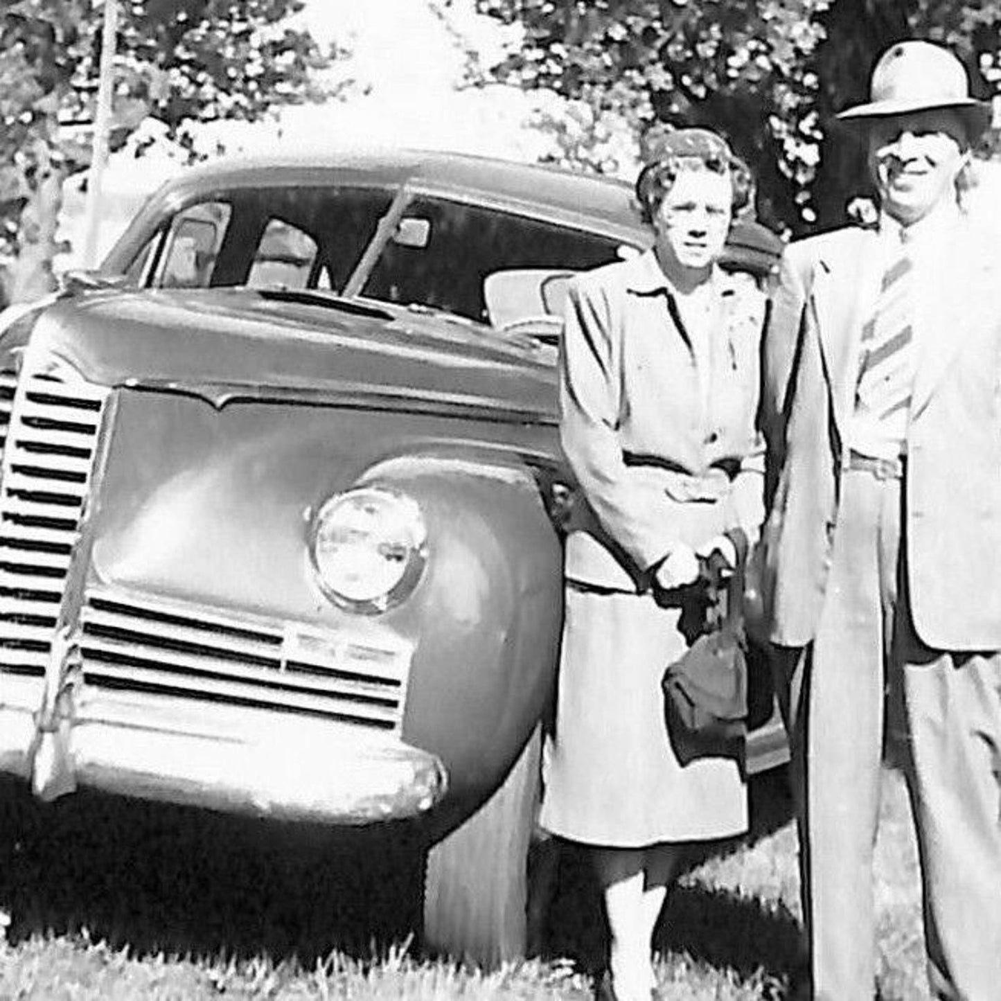 Original B&W Photo c1930's-40's Couple Pose w/ Automobile Near Trees