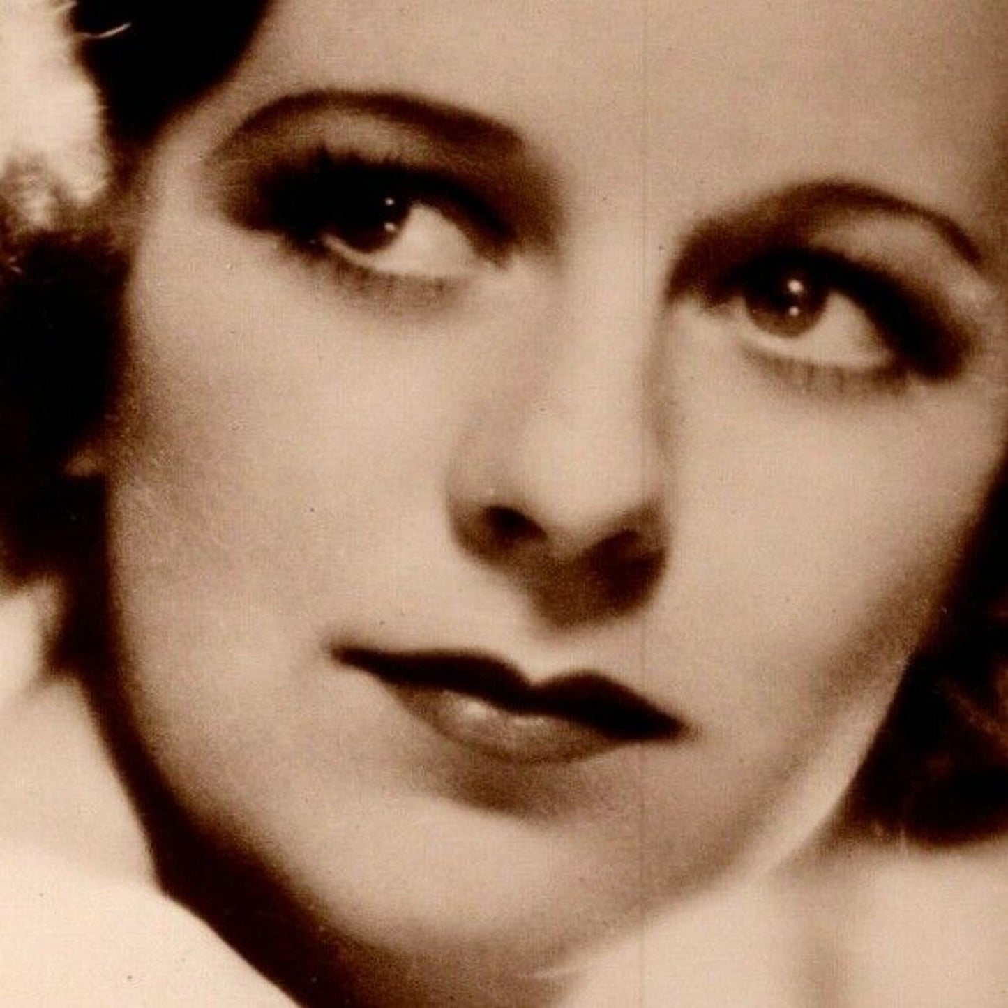 Margaret Sullavan (Universal Pictures) RPPC Postcard - Ken Prag Collection - VGC