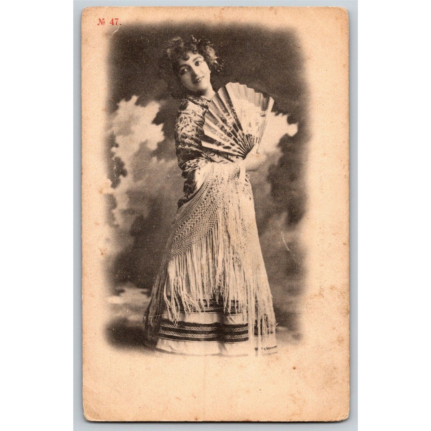 c1905 Vintage Russian Art Theatre / Stage / Screen Actress Postcard (4313)