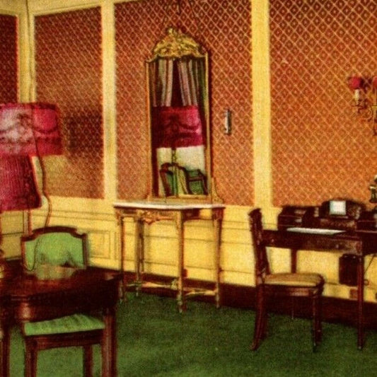 "The Blackstone" Parlor and Bed Chamber Chicago - Vintage Postcard NP