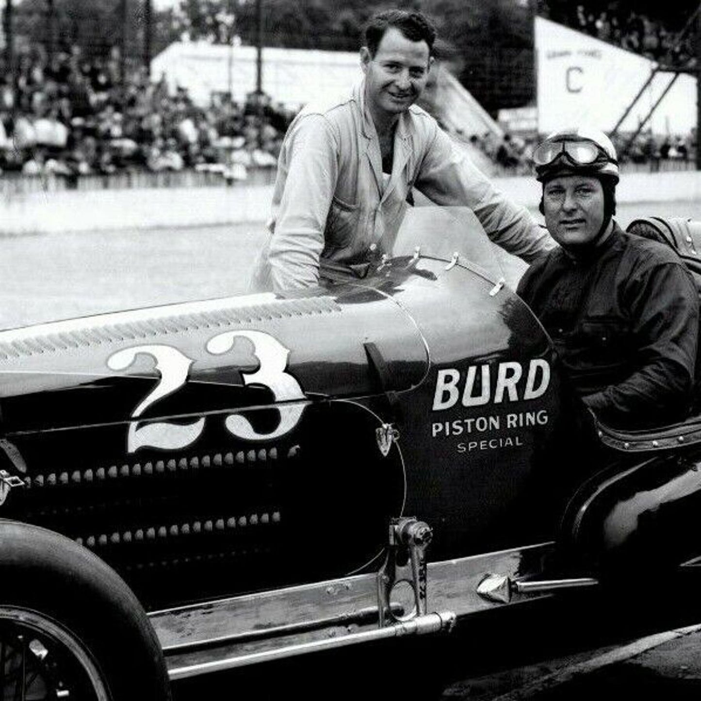 Floyd Roberts Indy 500 Winner 1938 - 8 x 10 Glossy B&W Photograph VGC