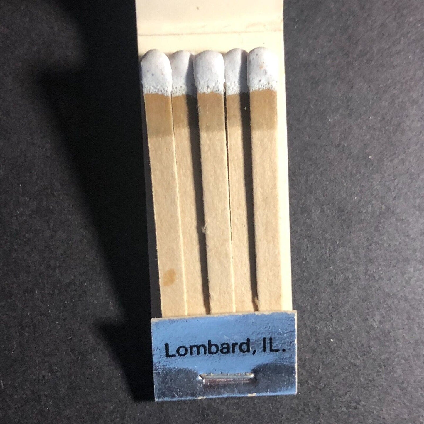 Sutter's (Sam Sutter King's Place) Lombard, IL Full Matchbook c1978-80's VGC