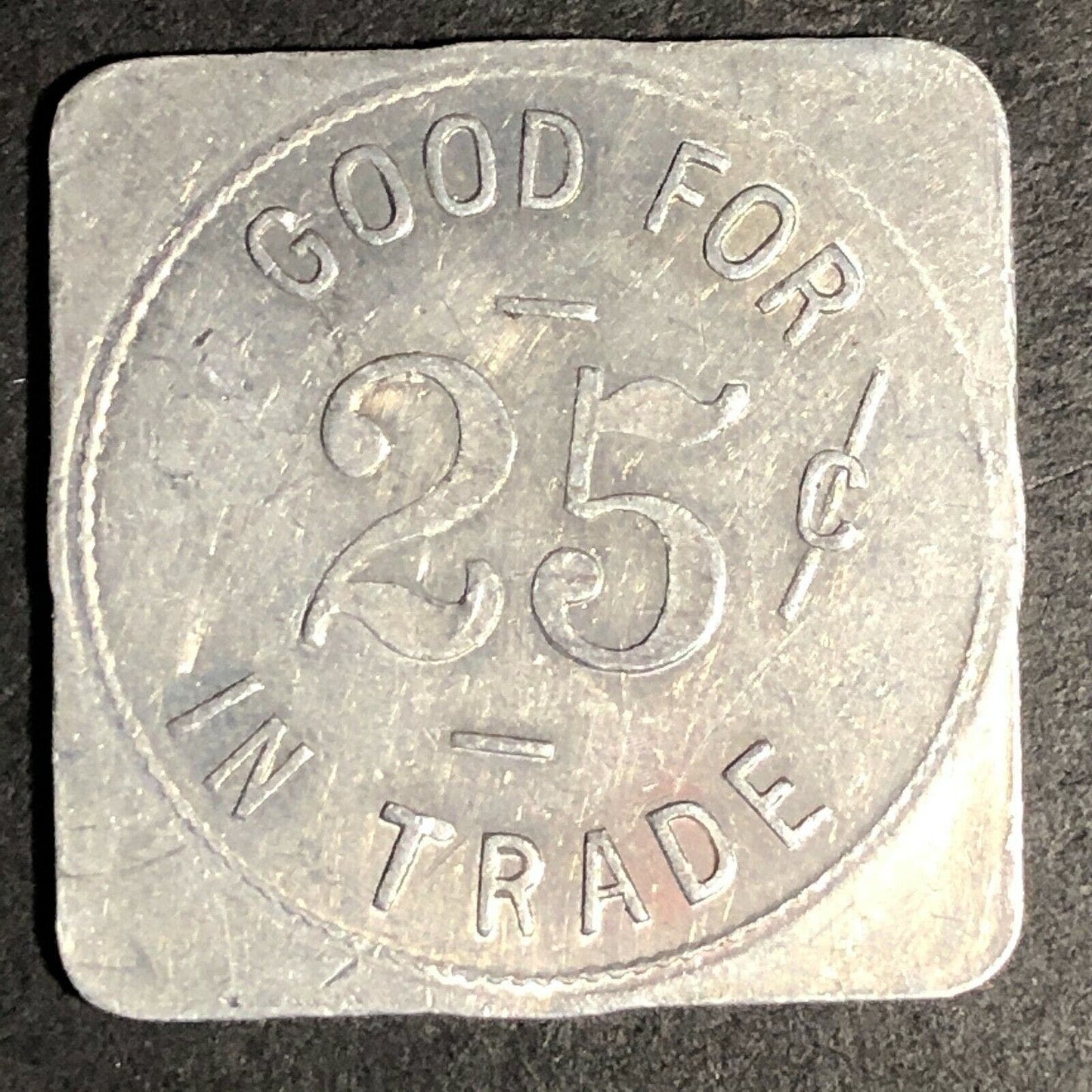 Hinze Grocery 26mm Aluminum Token "Good For 25c In Trade" Gresham, Nebraska