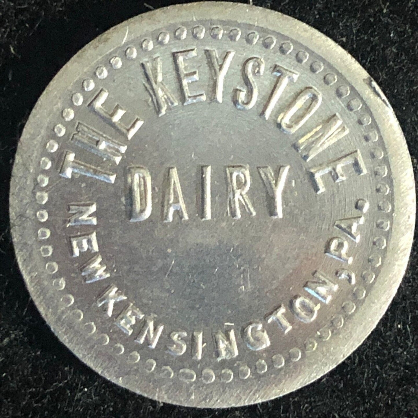 New Kensington, PA Keystone Dairy G/F 3c On Bottle Return Token 24mm - c1910
