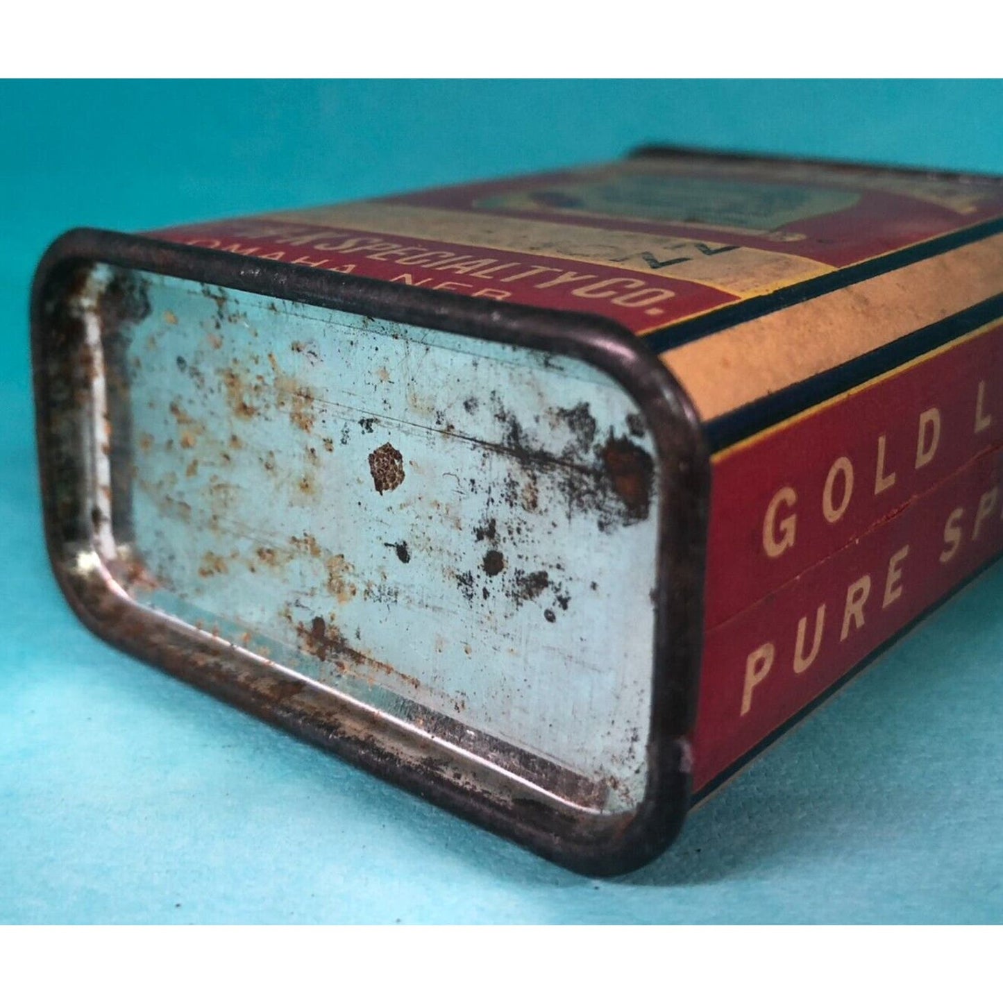 Gold Label Cinnamon H-K Specialty Co. Spice Tin 2 7/8" h Fiber Body c1930's-40s