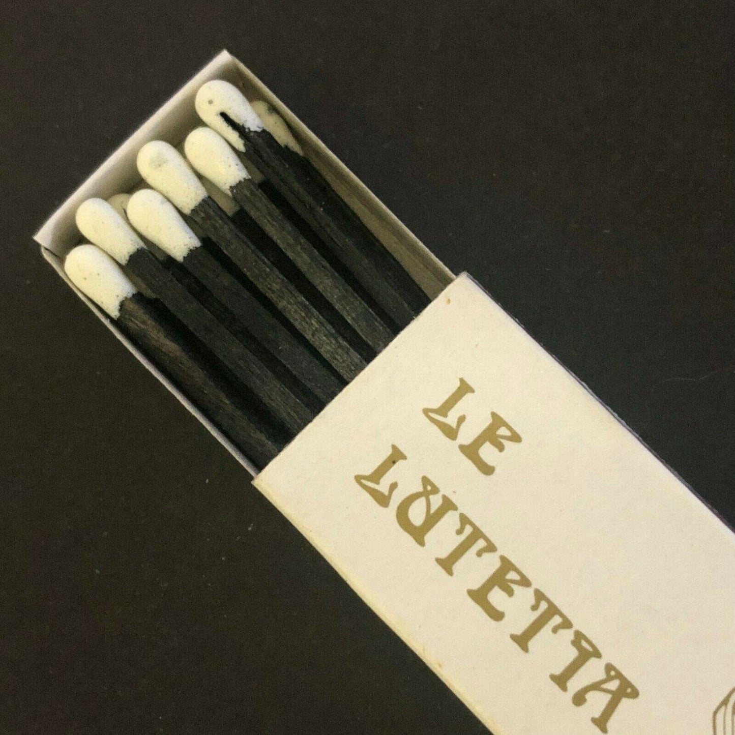 c1980's Wooden Matchbox Matchbook - L' Hotel De La Montagne Montreal, ONT