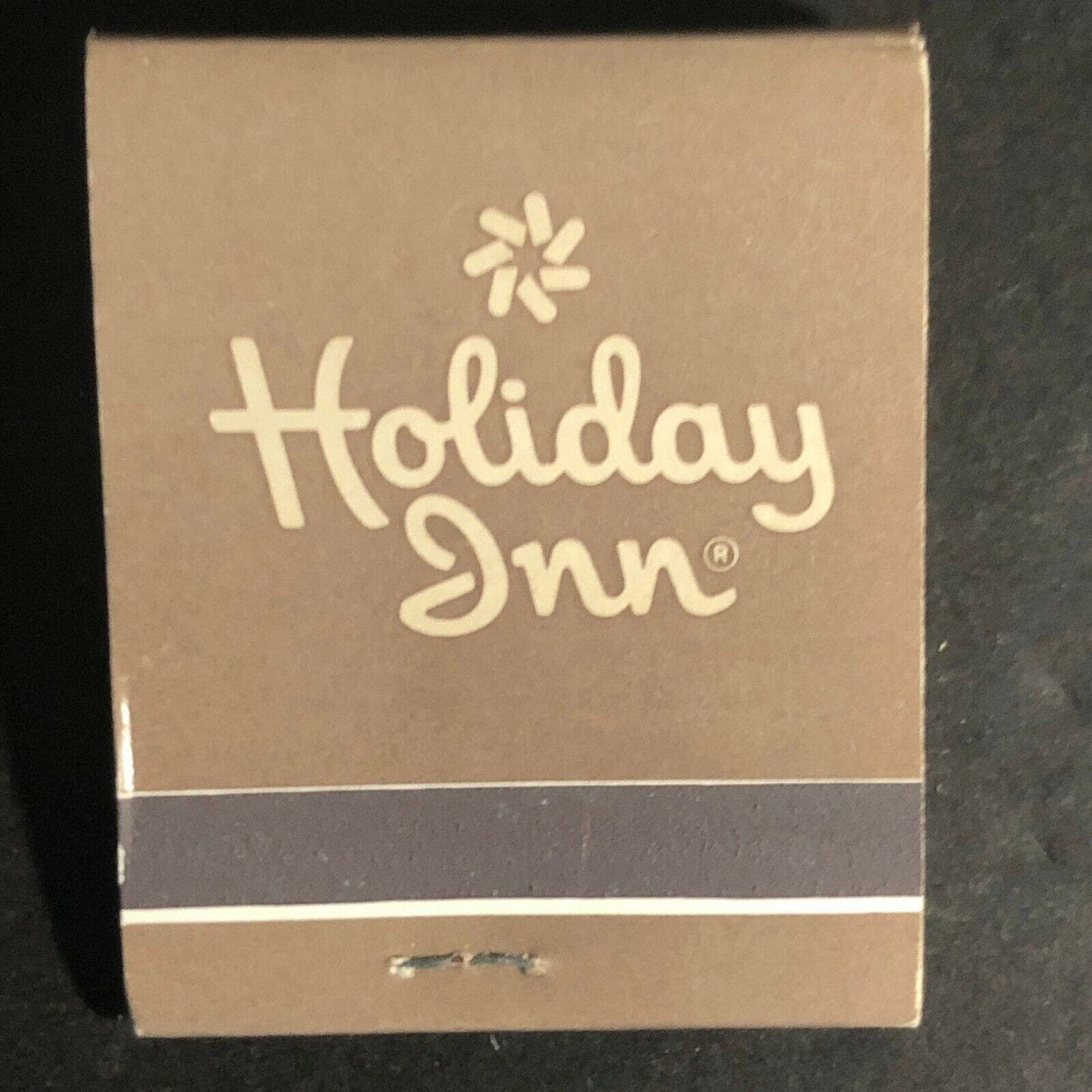Vintage c1970's Full Matchbook "Holiday Inn"