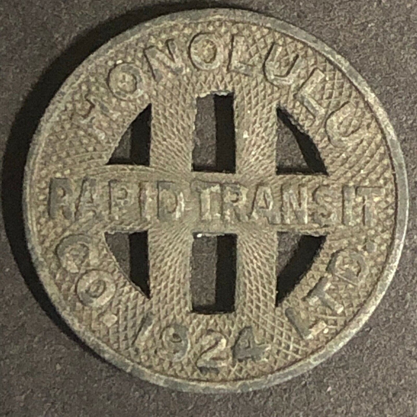 1924 16mm Honolulu Rapid Transit G/F One Full Fare Transit Token -- HI