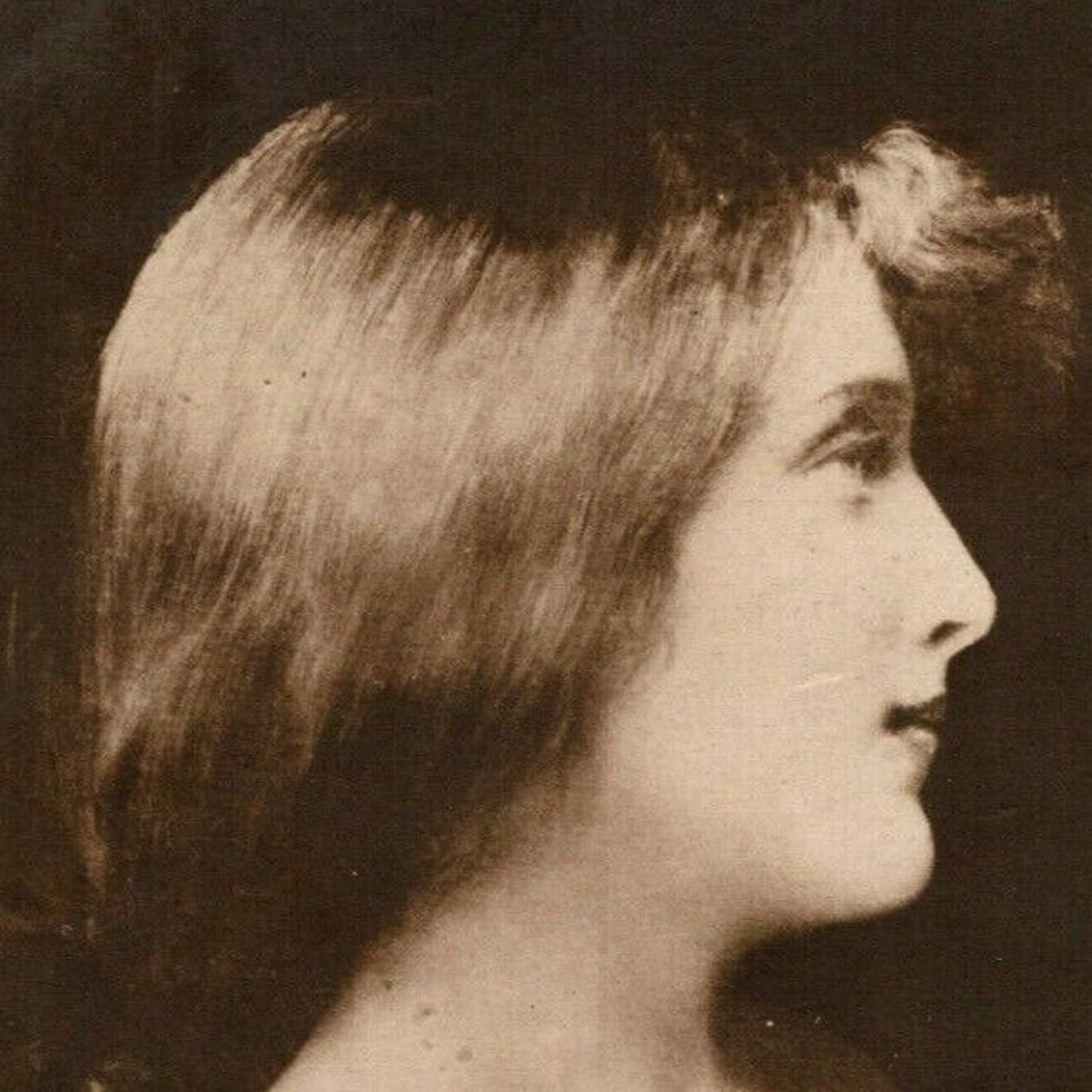 c1910 Vintage Russian RPPC* Theatre / Stage / Screen Actress Postcard (4444)