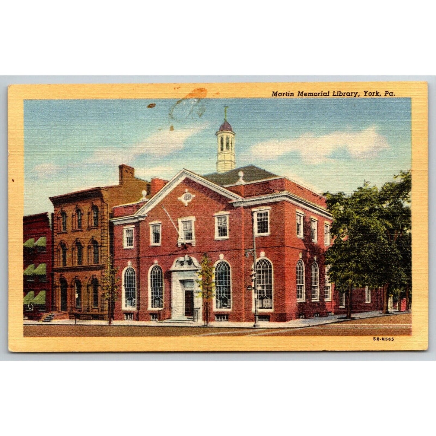 Vintage Linen Postcard Martin Memorial Library, York, Pa Unposted