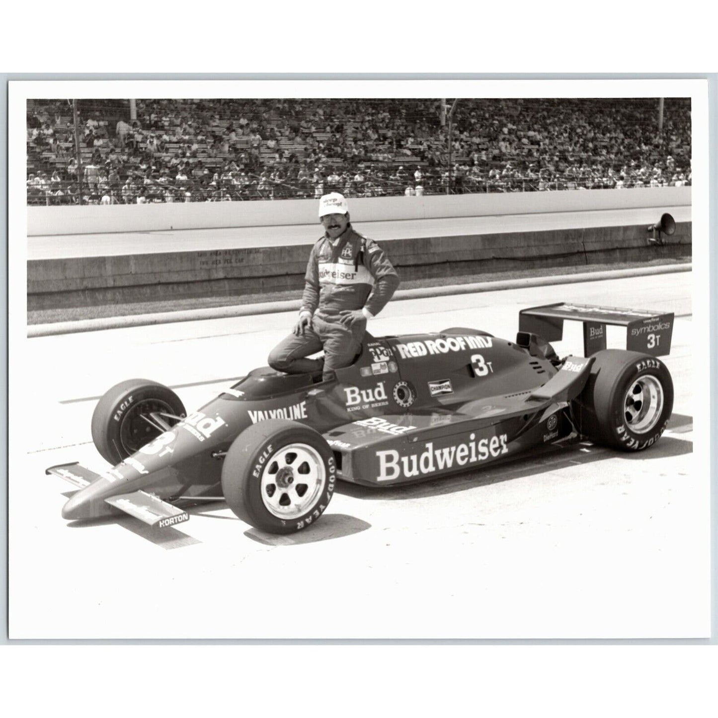 Bobby Rahal Indy 500 Winner 1986 8 x 10 Glossy B&W Photograph VGC