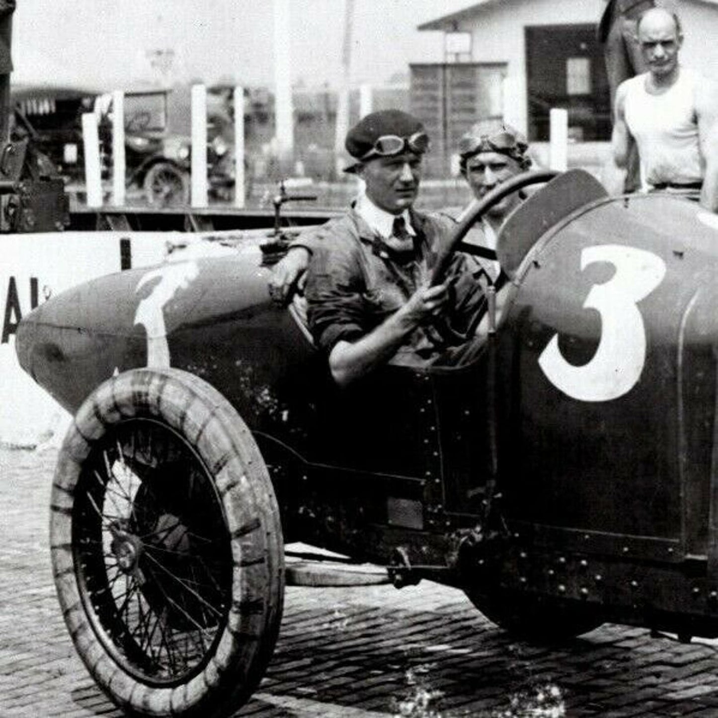 Howdy Wilcox Indy 500 Winner 1919 - 8 x 10 Glossy B&W Photograph VGC - Stamped