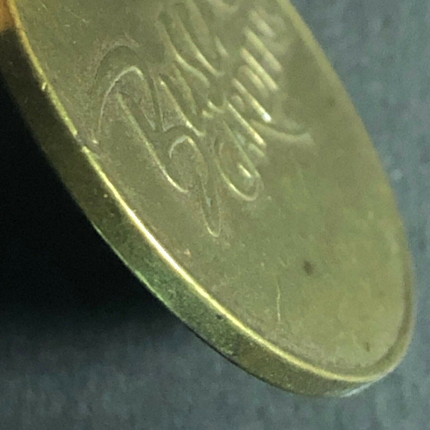 25.30mm Vintage Brass SeaWorld / Busch Gardens Token - Fauver Coll.