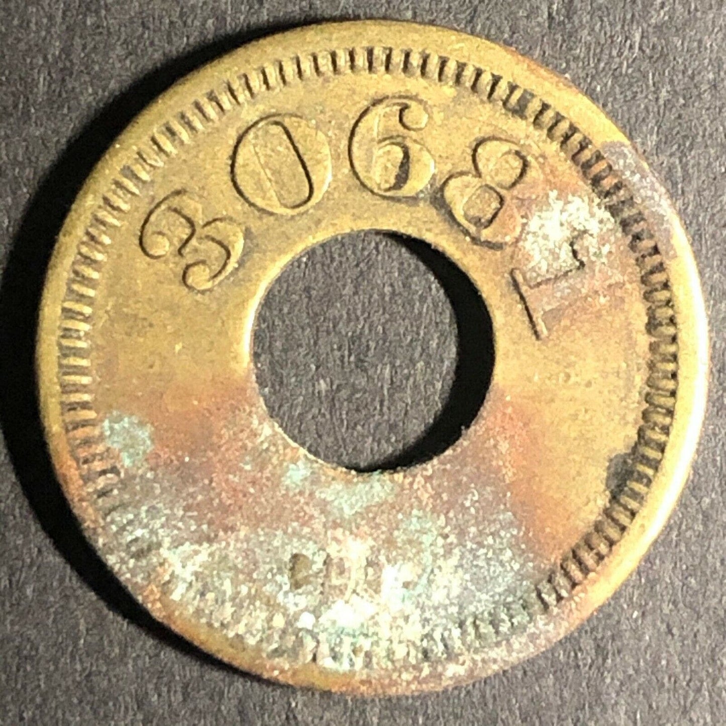 21.15mm Vintage Brass Donut "Good For 5c In Trade" Token 30681 - Fauver Coll.