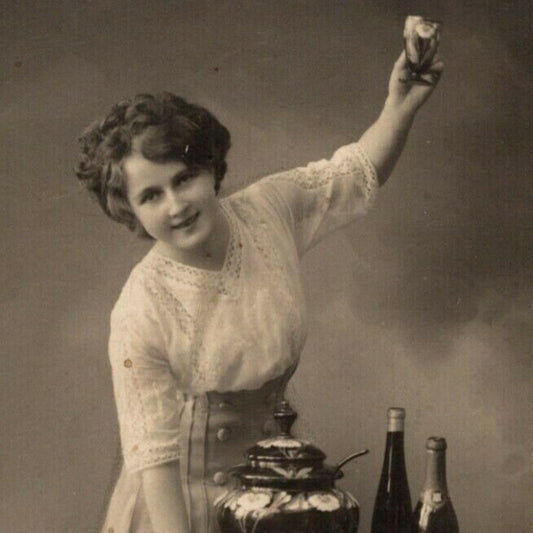 c1917 Vintage Estonian RPPC* "Head Uut Aastat" (Happy New Year) Postcard (4328)