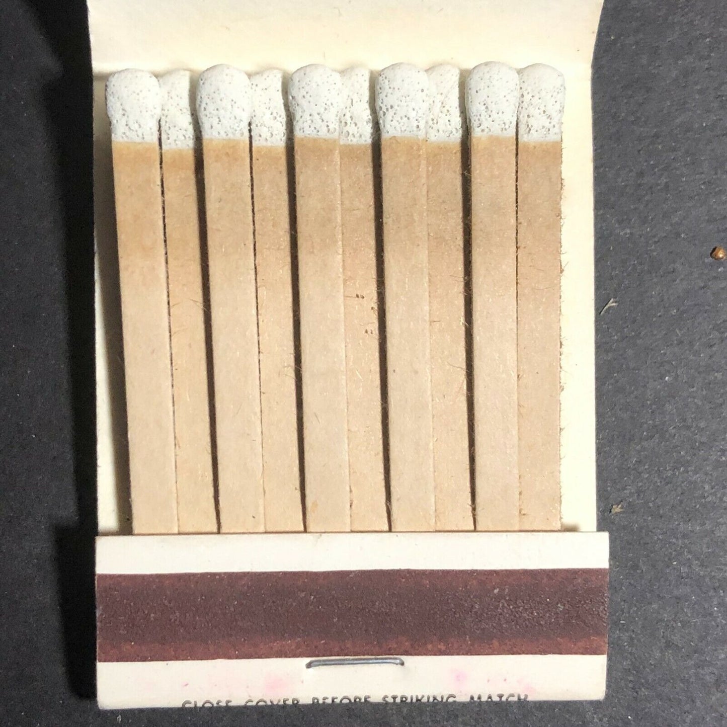 1970's-80's Full Matchbook -Yankee Motor Lodge Lenox, MA