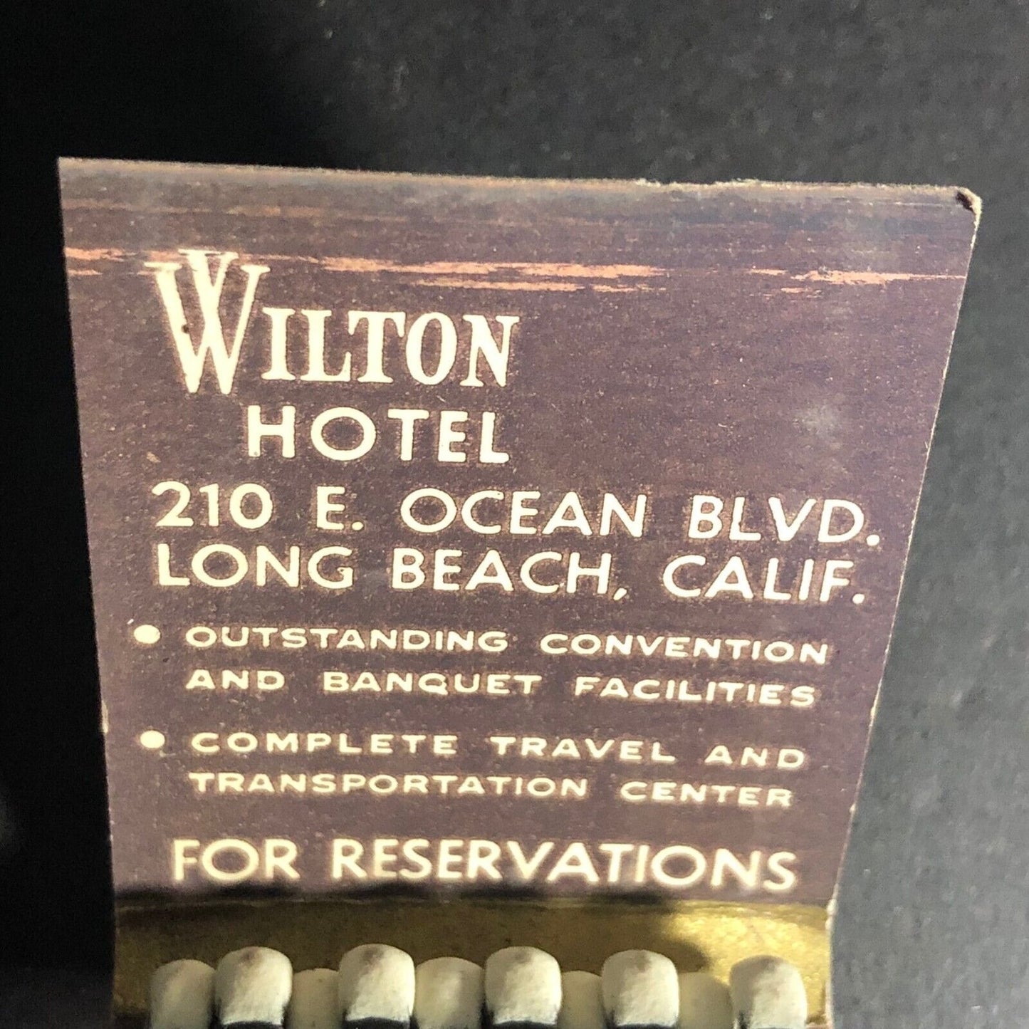 Wilton Hotel / Sky Room Long Beach, CA 20-Strike Full Matchbook c1950's Scarce