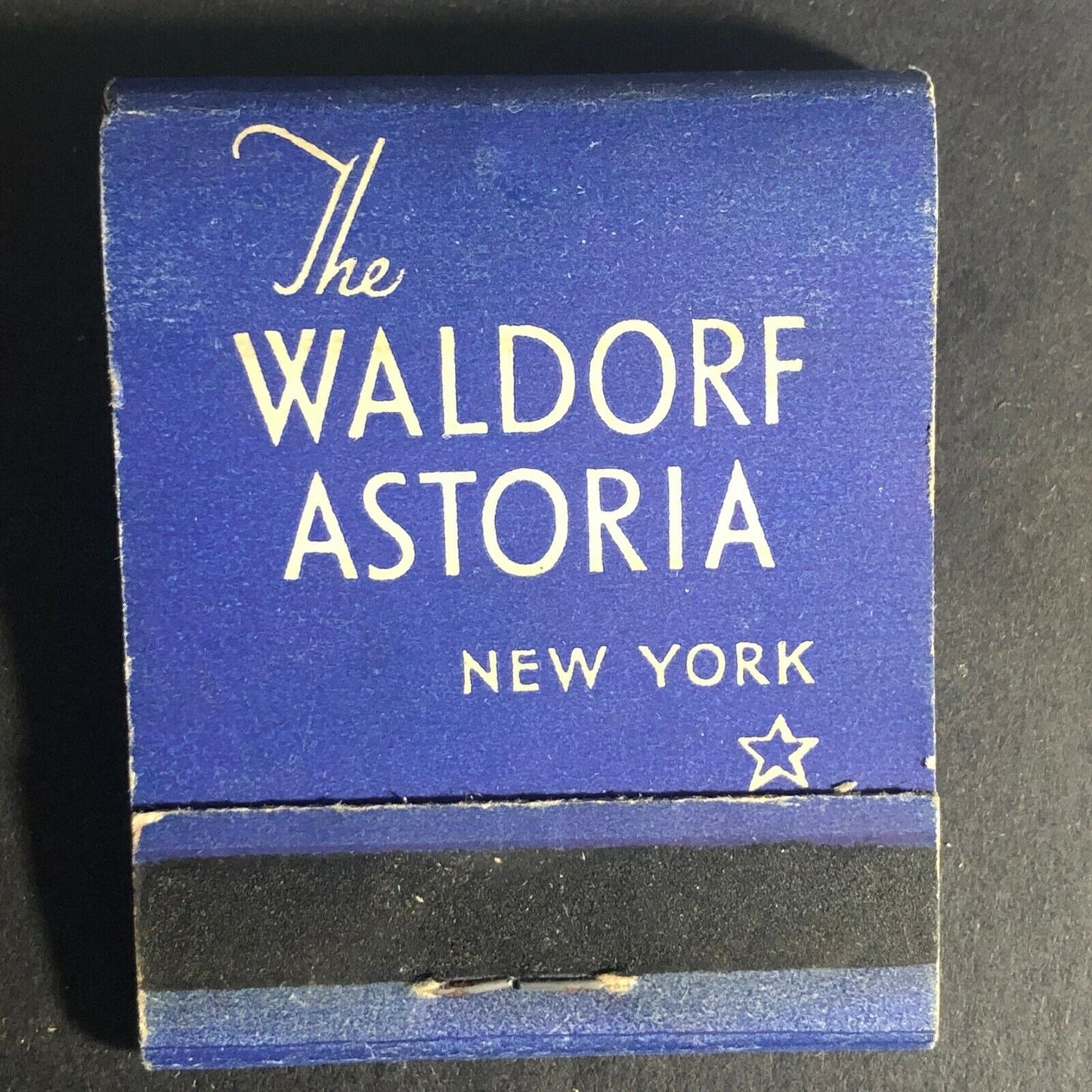 Scarce c1940's 20-Strike Full Matchbook Waldorf Astoria New York