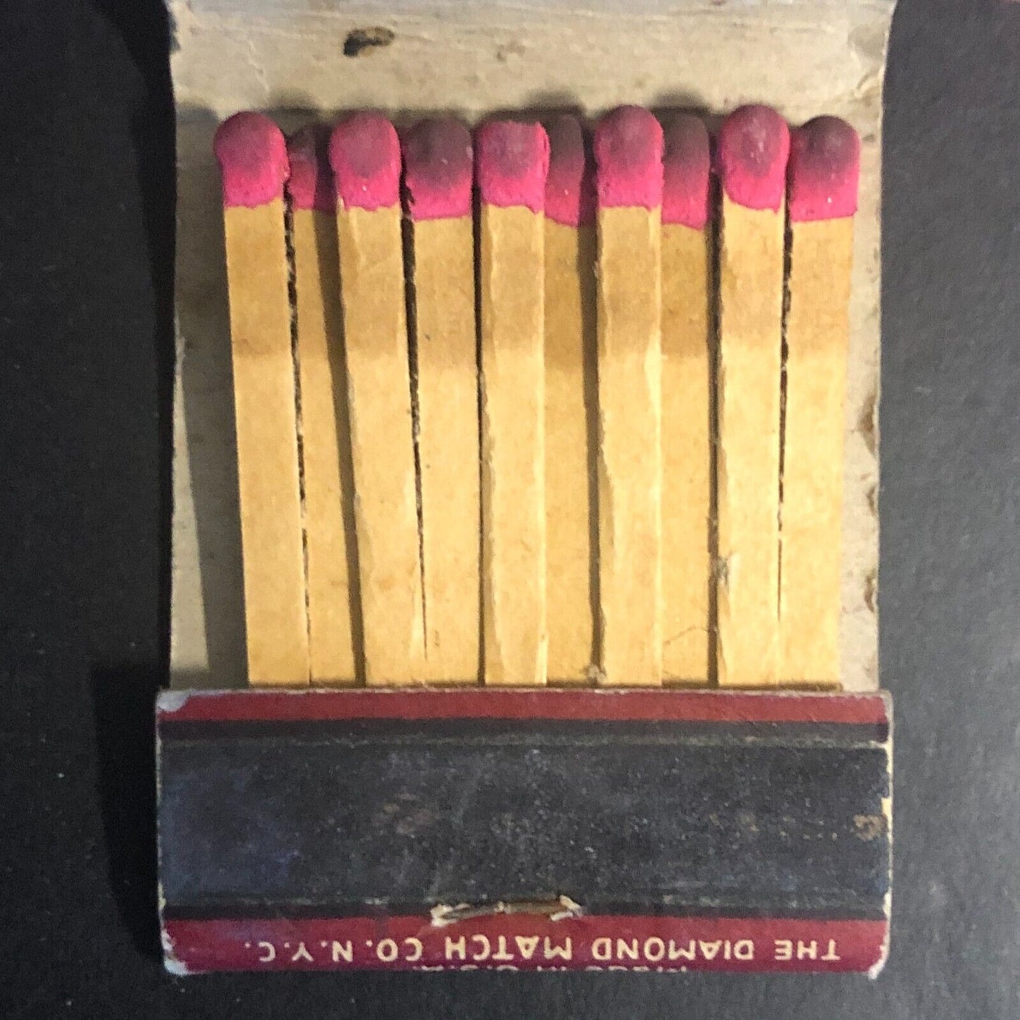 Visalia, CA Links Men's Shop / Botany Ties Full Matchbook c1940's-50's