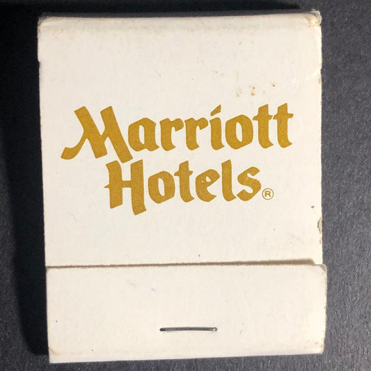 Marriott Hotels "We Do It Right"  20-Strike Full Matchbook c1975-85