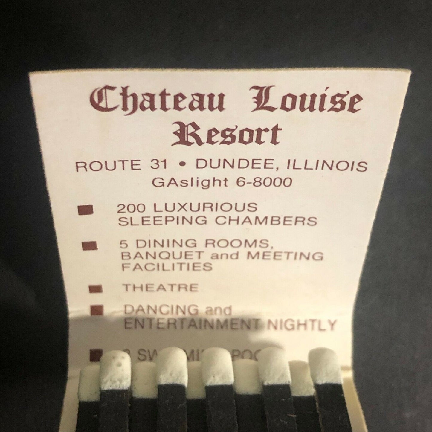 Dundee, IL "Chateau Louise Resort" c1970's Full Matchbook