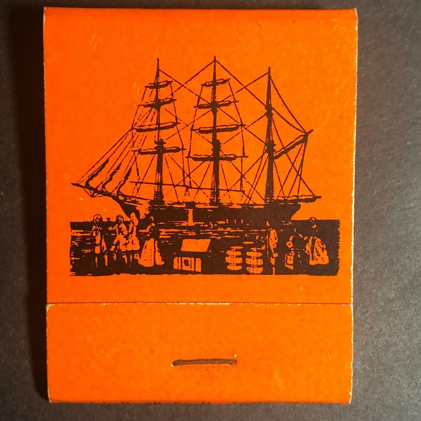 Niantic, CT "Main Brace Package Store" c1960's-70's Full Matchbook